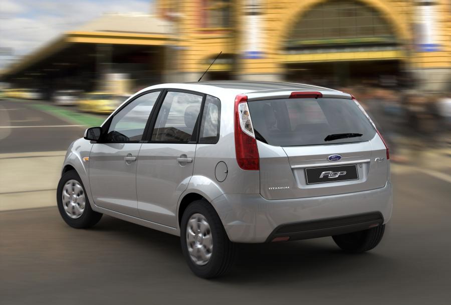 Ford Figo 2010 года  (фото 4 из 11)